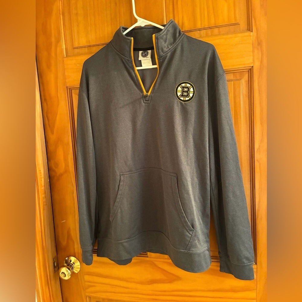 Boston Bruins 1/4 Zip Sweatshirt Size M